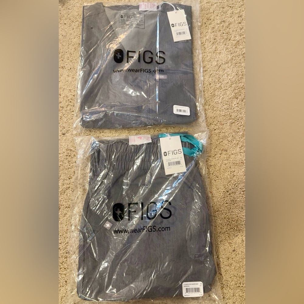 Brand New FIGS-Shade Graphite Medical Scrub Set.